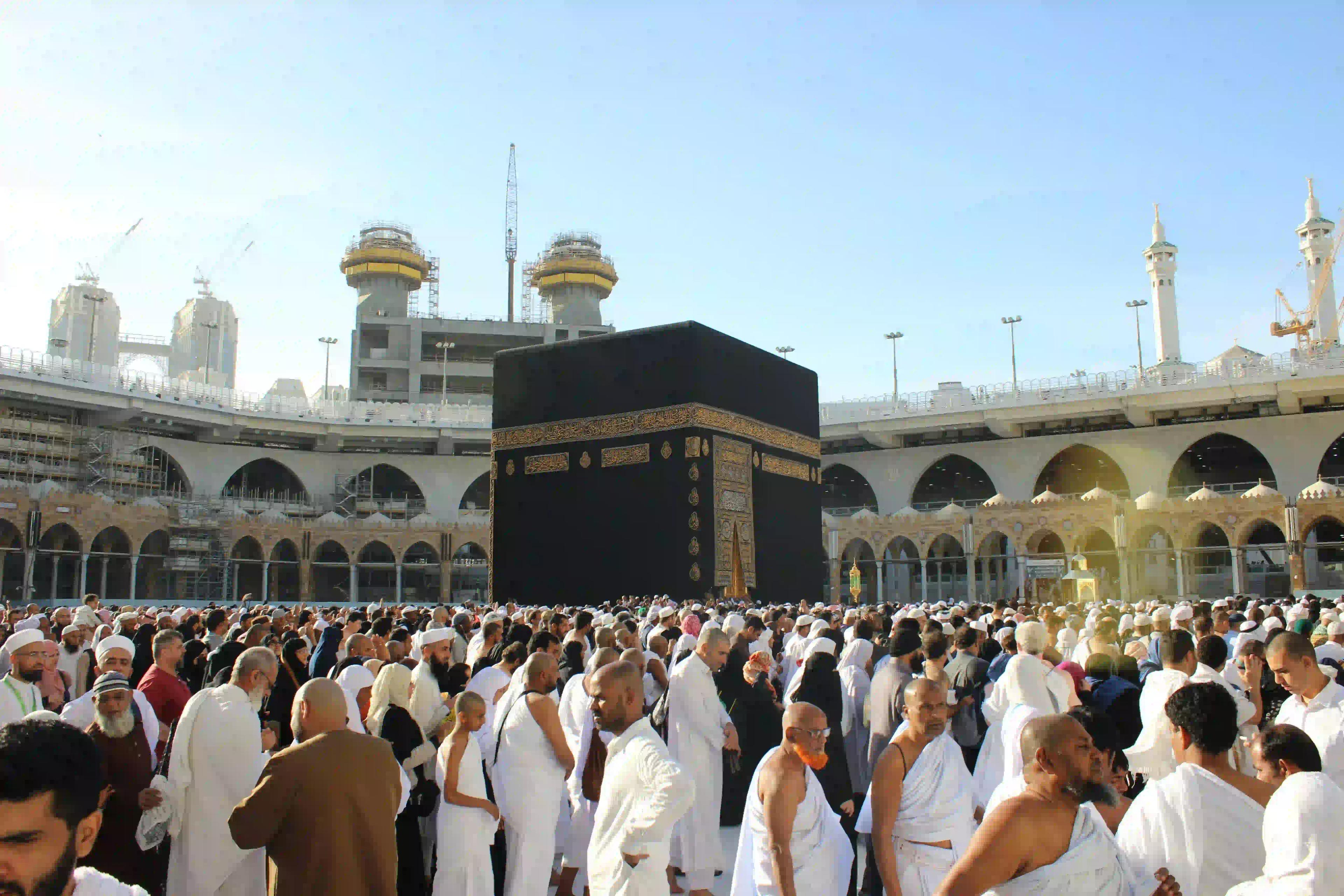 When Does Umrah Reopen After Hajj? Dates, Visa Rules & Packages